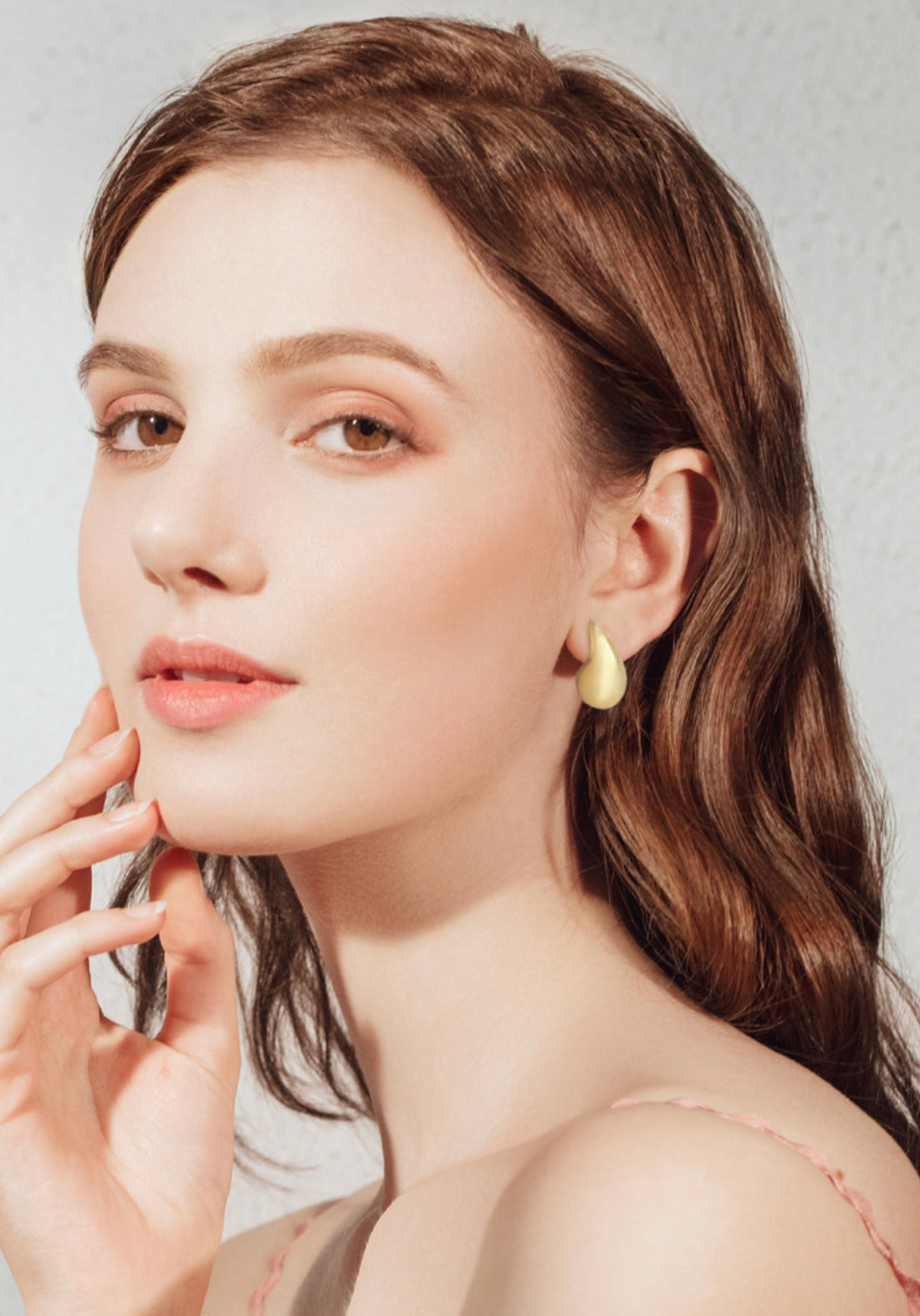 Tropfen Ohrringe medium gold – Lei Fashion Shøp