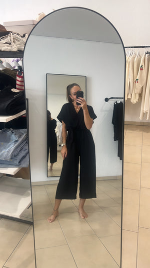 Bild in Slideshow öffnen, JUMPSUIT VER. FARBEN
