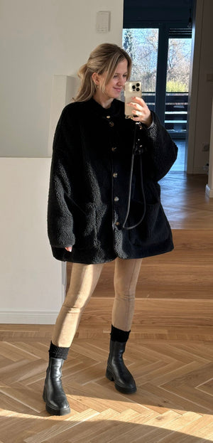 Bild in Slideshow öffnen, Teddyjacke ver. Farben
